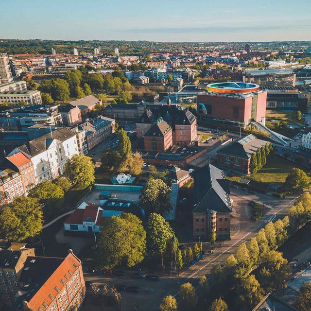 Dronefoto af Aarhus midtby